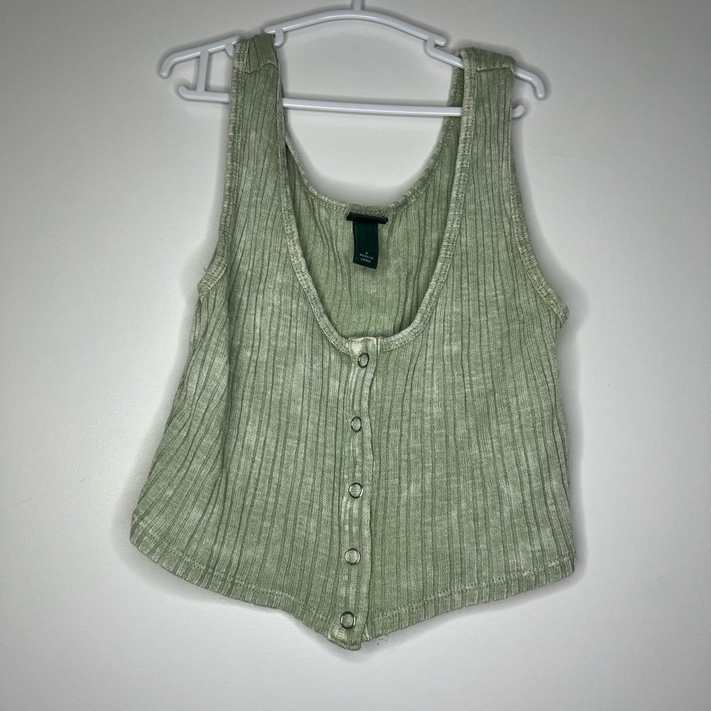 crop tank top